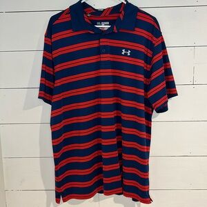 SELLING UNDER ARMOUR T-SHIRT FOR MEN SIZE MEDIUM COLOR RED WITH BLUE  STRIPES